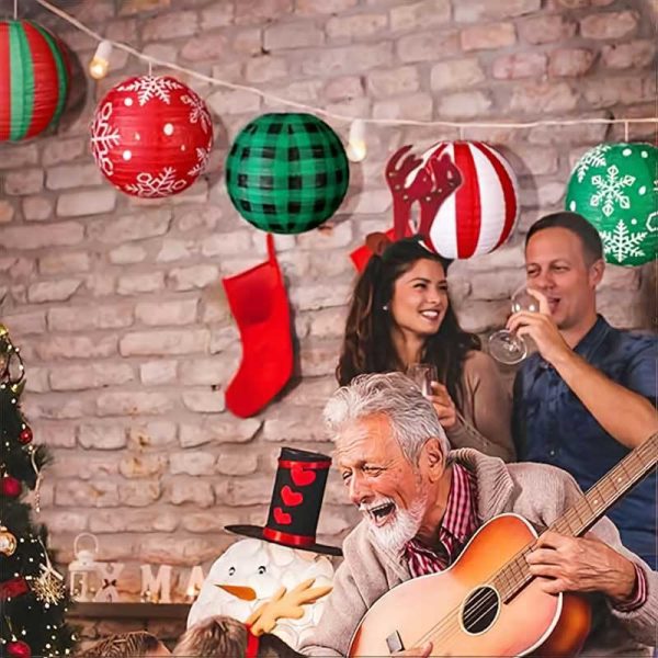 ML251210-Christmas-Snowflake-Paper-Lantern,-Hanging-Decor-for-Kids'-Party-&-Family-Holiday-Indoor-Decoration-usuage-scene2